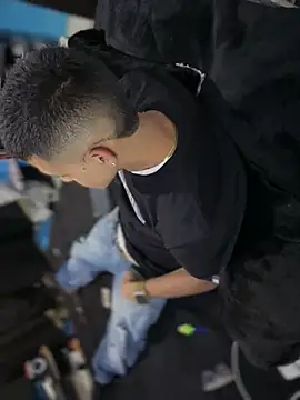 Boyxcock7 online show from 04/17/26, 05:32