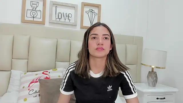 Snapshot of Skylerwhite02 chatting on 02/25/26, 07:58 Skylerwhite02 online show from 02/25/26, 07:58