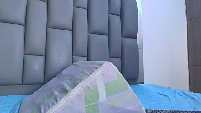 kissme luna online show from 01/10/26, 07:09