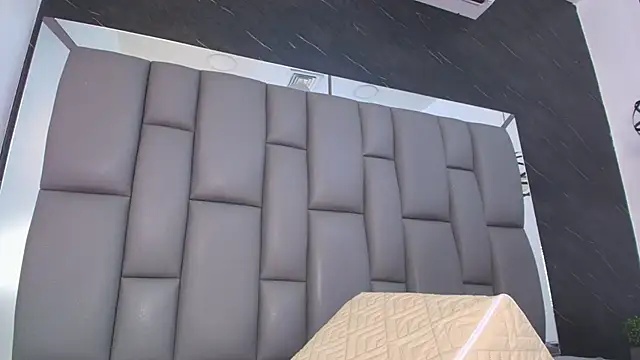 kissme luna online show from 02/13/26, 07:03