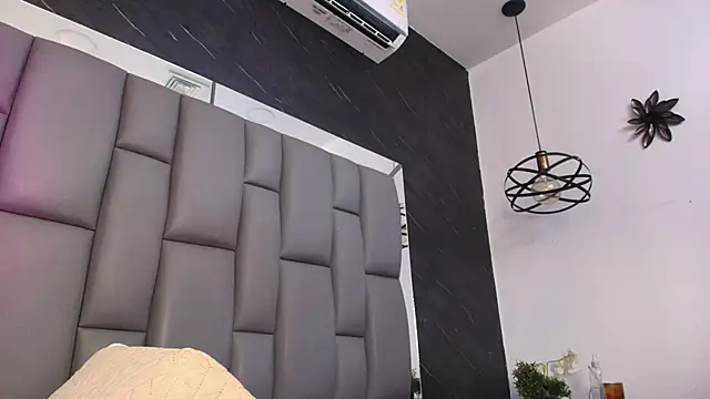 kissme luna online show from 02/14/26, 07:03