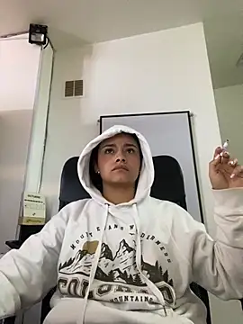 MarilynWhite  online show from 10/22/25, 08:14