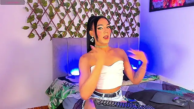 jessika rabitts online show from 09/28/25, 02:13