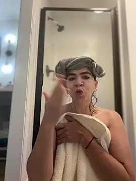 Gringo XXX Latina online show from 07/21/26, 11:17