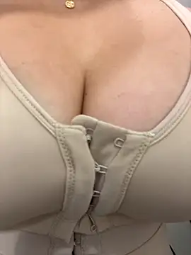 Snapshot of Gringo_XXX_Latina chatting on 09/25/25, 04:13 Gringo XXX Latina online show from 09/25/25, 04:13