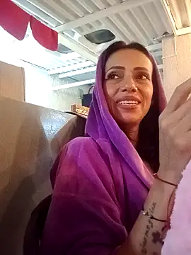 Snapshot of Mariam_Lopez__ chatting on 02/14/26, 05:51 Mariam Lopez online show from 02/14/26, 05:51