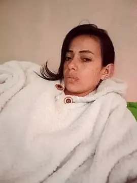 Snapshot of Mariam_Lopez__ chatting on 02/17/26, 07:00 Mariam Lopez online show from 02/17/26, 07:00