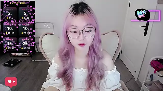 baby-yaya20 online show from 09/22/25, 05:13
