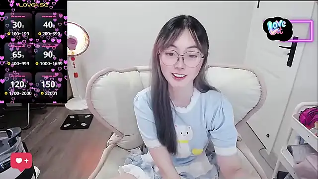 baby-yaya20 online show from 02/09/26, 11:19