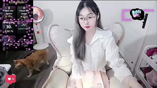 baby-yaya20 online show from 03/15/26, 12:12