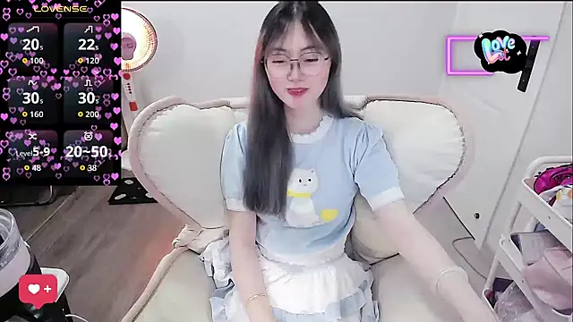 baby-yaya20 online show from 02/08/26, 10:46