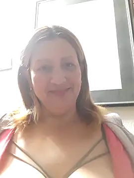 Snapshot of ROOMIINA chatting on 11/26/25, 11:16 ROOMIINA online show from 11/26/25, 11:16