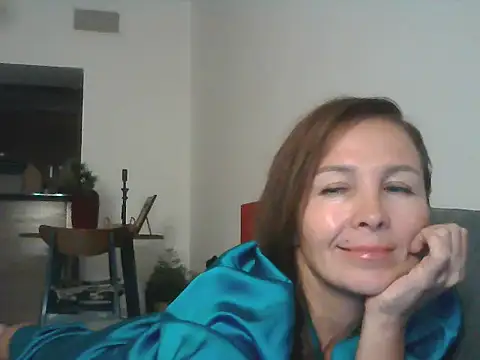 Snapshot of Avelinii chatting on 05/20/26, 07:33 Avelinii online show from 05/20/26, 07:33