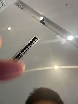 Snapshot of gooodboiii chatting on 10/26/25, 03:01 gooodboiii online show from 10/26/25, 03:01