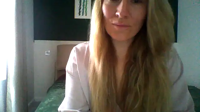 Snapshot of Krivya chatting on 06/30/26, 08:31 Krivya online show from 06/30/26, 08:31