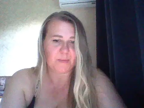 Solinaa online show from 07/04/26, 04:33