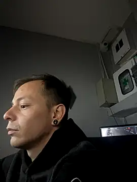 dimitryivanovv online show from 10/08/25, 07:32