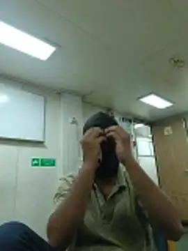 Snapshot of samundarwala1 chatting on 06/03/26, 08:02 samundarwala1 online show from 06/03/26, 08:02