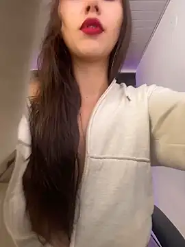 Snapshot of Viithoney chatting on 02/02/26, 08:08 Viithoney online show from 02/02/26, 08:08