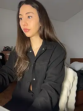 Viithoney online show from 10/21/25, 07:19