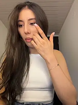 Viithoney online show from 11/21/25, 12:53