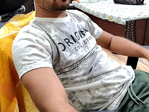 ZoroArcher online show from 10/14/25, 04:07