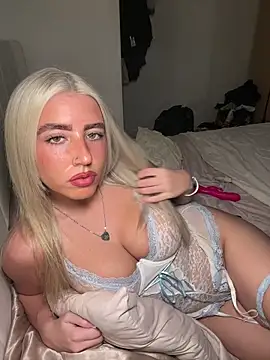 BlondeBetty online show from 02/24/26, 08:42