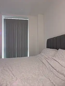 Snapshot of SexySaraxxoo chatting on 11/22/25, 12:48 SexySaraxxoo online show from 11/22/25, 12:48