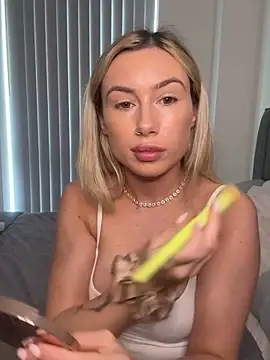 SexySaraxxoo online show from 02/10/26, 11:31