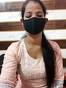 Itz Mayra  online show from 10/07/25, 08:59