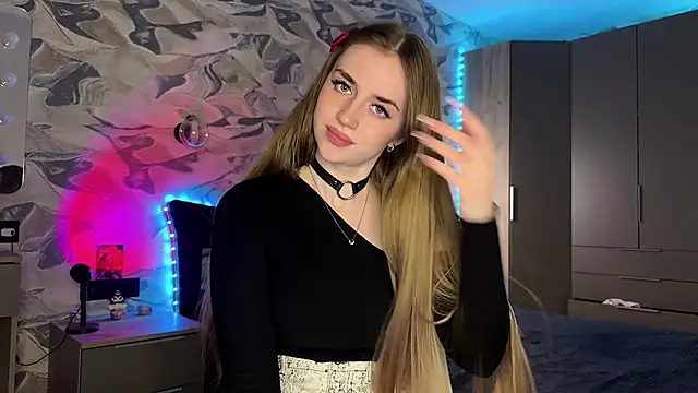 Jessica1West online show from 04/16/26, 09:39