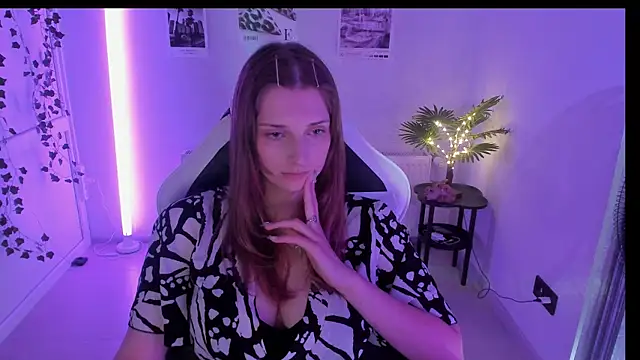 NeyliDream online show from 07/13/26, 12:37
