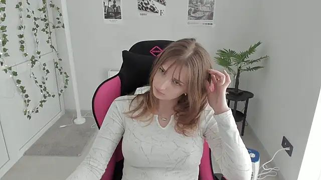 Snapshot of NeyliDream chatting on 04/23/26, 01:46 NeyliDream online show from 04/23/26, 01:46
