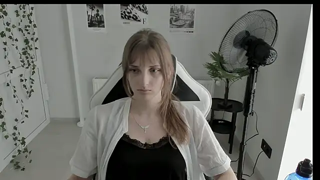 NeyliDream online show from 06/10/26, 12:39
