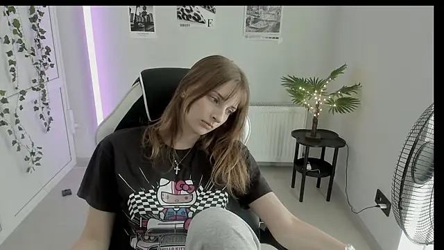 NeyliDream online show from 06/25/26, 12:21