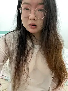 Snapshot of xxwang20 chatting on 02/08/26, 04:05 xxwang20 online show from 02/08/26, 04:05