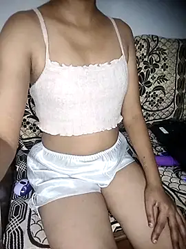 Snapshot of Rawat-anjali chatting on 09/15/25, 10:48 Rawat-anjali online show from 09/15/25, 10:48