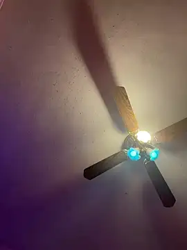 Snapshot of shortywidaphatty chatting on 01/19/26, 11:03 shortywidaphatty online show from 01/19/26, 11:03