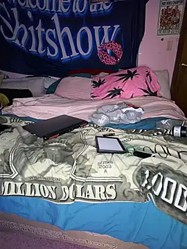 shortywidaphatty online show from 12/15/25, 01:50