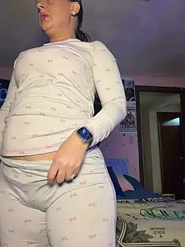 shortywidaphatty online show from 11/18/25, 11:35