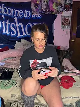 shortywidaphatty online show from 11/22/25, 06:07