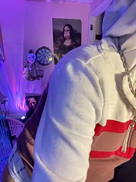 shortywidaphatty online show from 10/24/25, 01:54