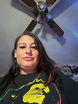 shortywidaphatty online show from 10/25/25, 11:42