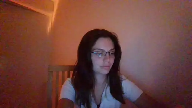 Snapshot of Zerinaa chatting on 07/08/26, 09:15 Zerinaa online show from 07/08/26, 09:15