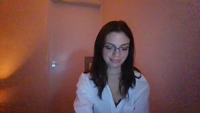 Snapshot of Zerinaa chatting on 07/30/26, 09:47 Zerinaa online show from 07/30/26, 09:47