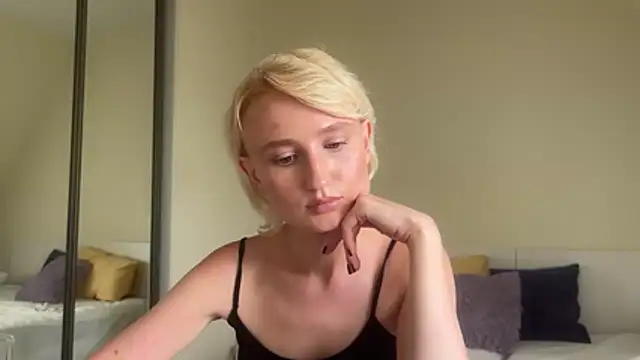 Evylenn online show from 07/08/26, 03:56