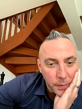 Marronglace1 online show from 12/01/25, 12:17