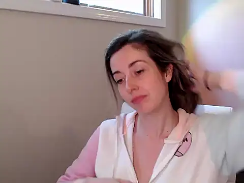 SuggestiveBehavior online show from 09/29/25, 04:34