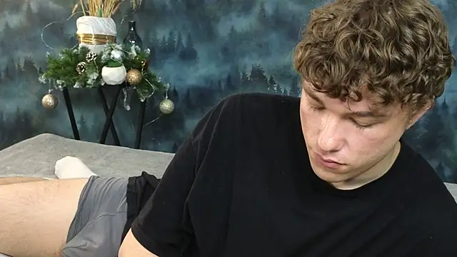 MarkShot  online show from 12/18/25, 05:06