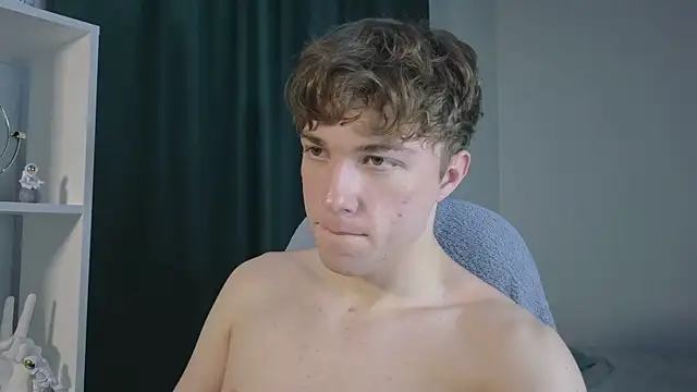 MarkShot  online show from 09/18/25, 02:20